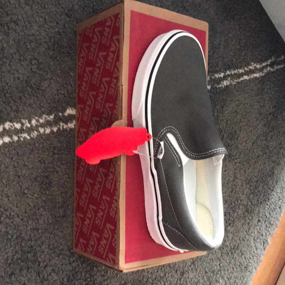 Charcoal VANS size 6.5 men’s or women’s 8.0